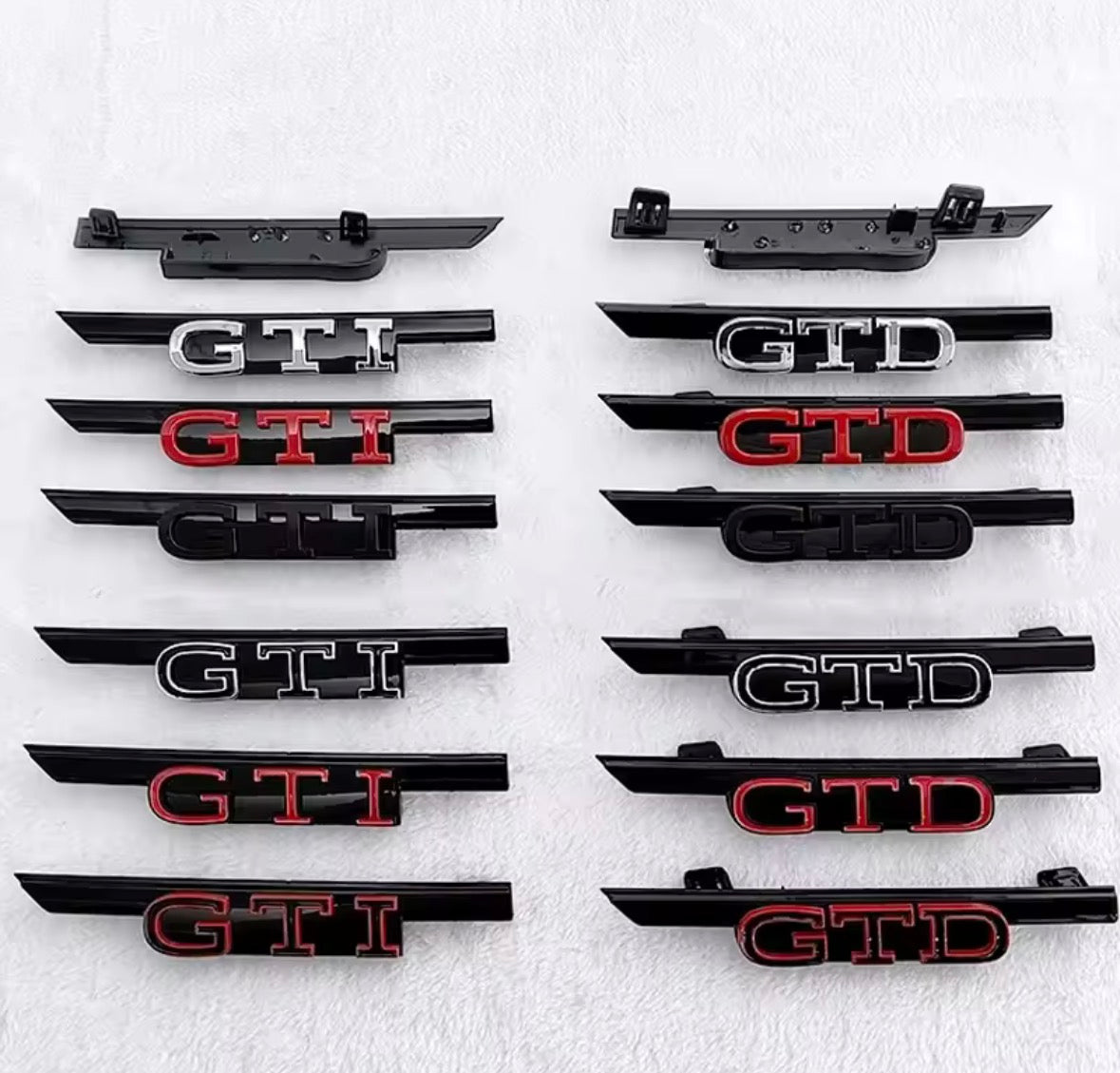 GTI / GTD / R Logo Front